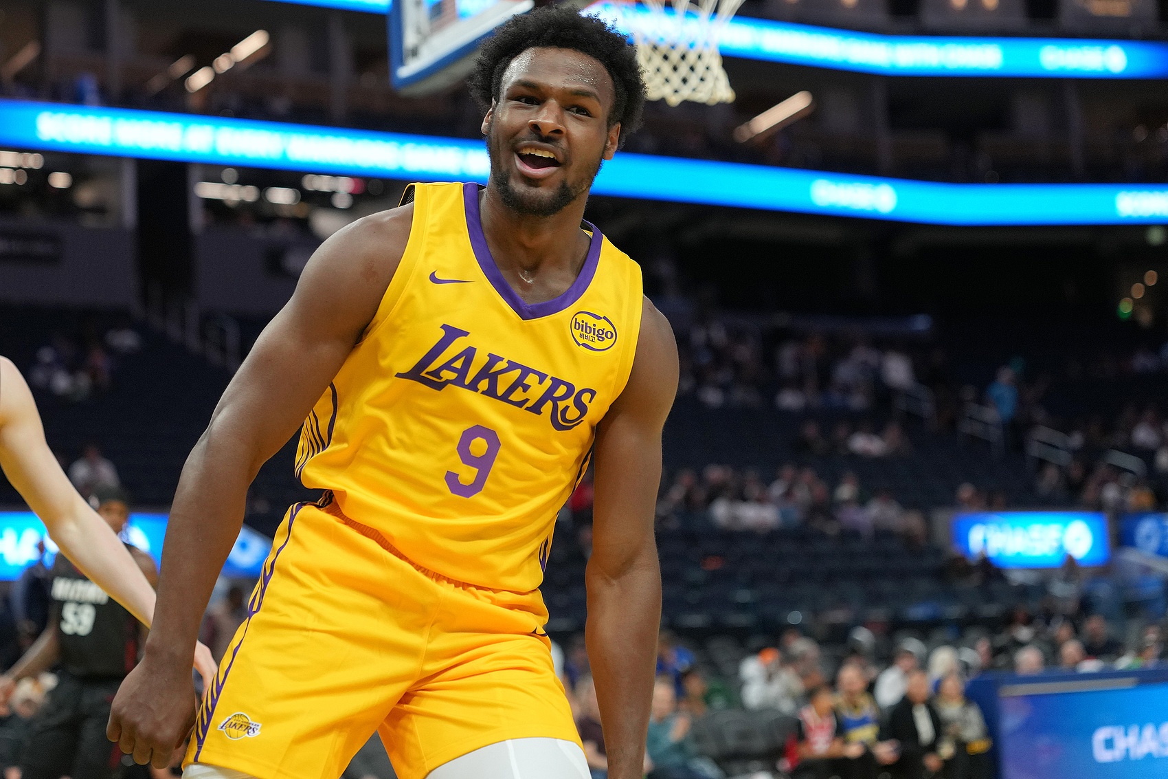 开云APP-Skip：布朗尼打球没有他爸那种饥饿感 显然布朗尼无需靠打球养家