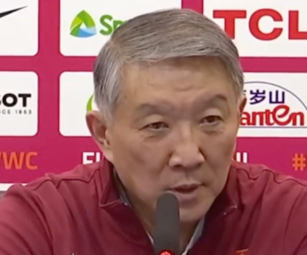 开云-宫鲁鸣：虽然比赛赢了但大家放得不够开，对抗水平还需要提高